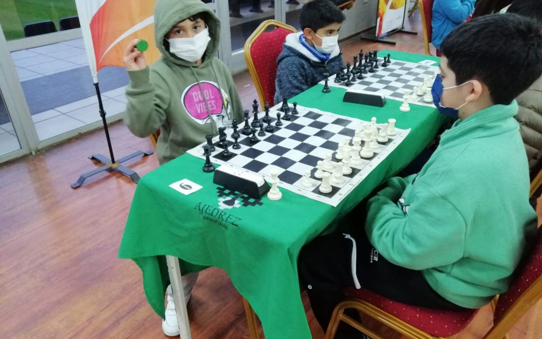 Participación en circuito regional de ajedrez