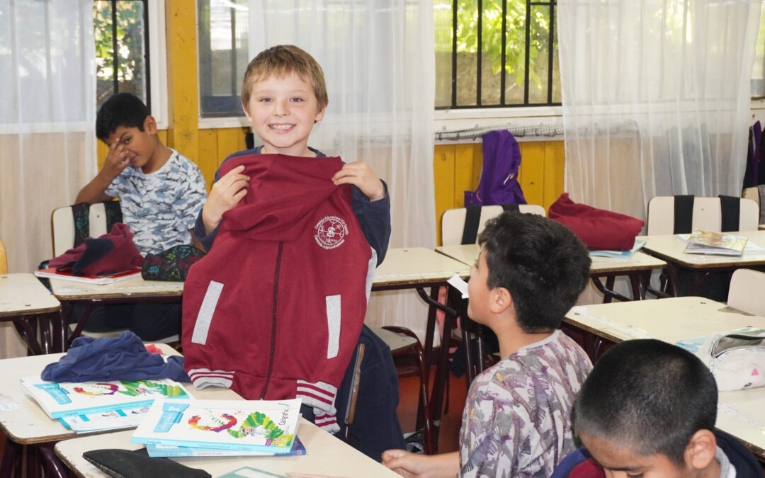 Uniforme escolar 2023