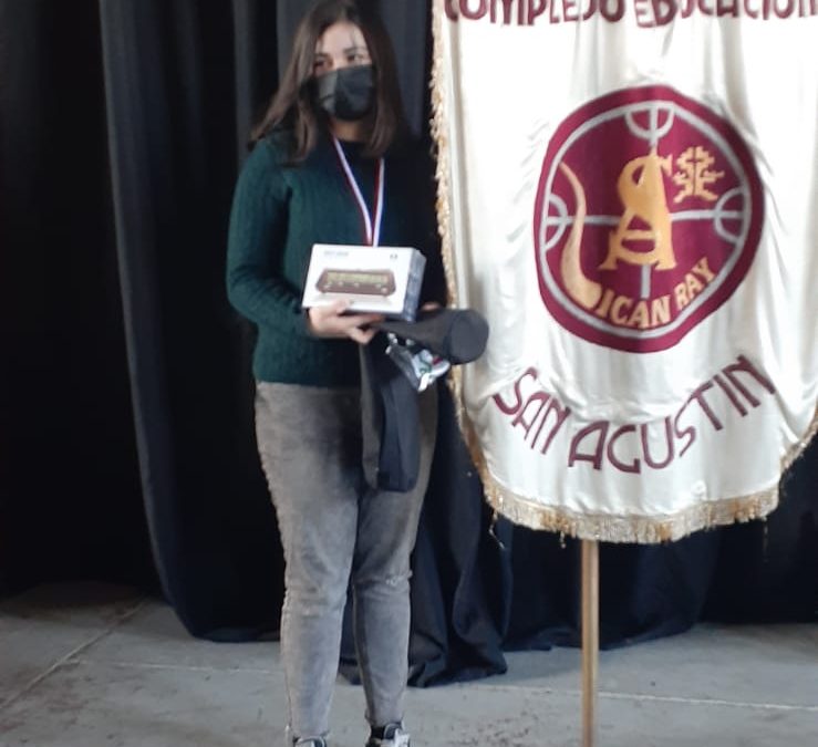 Premiación Antonia Oñate